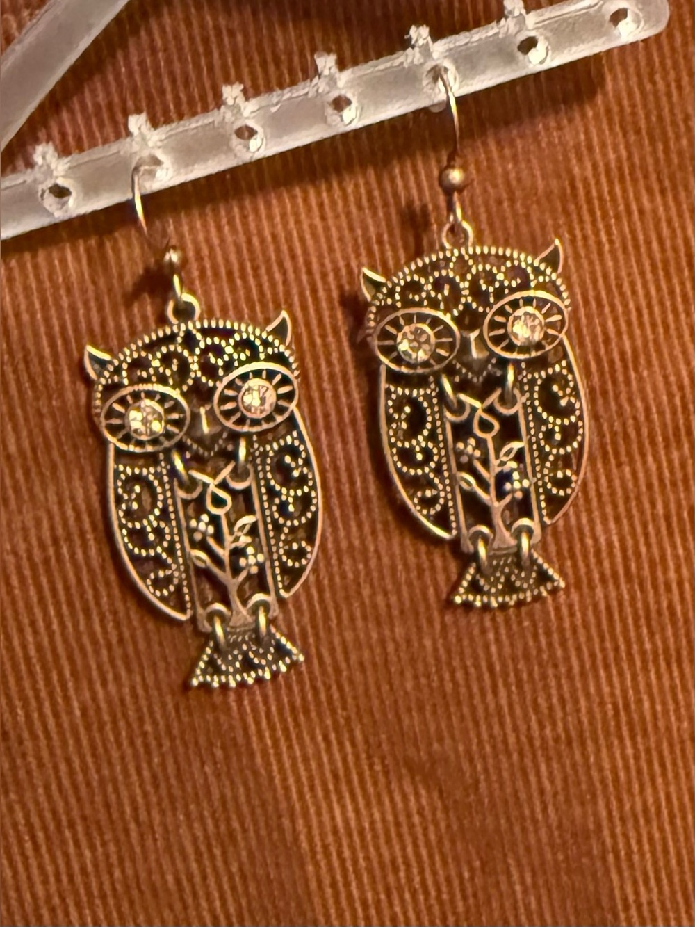 Gold Owl Filigree Dangle Earrings - Elegant Women Jewelry